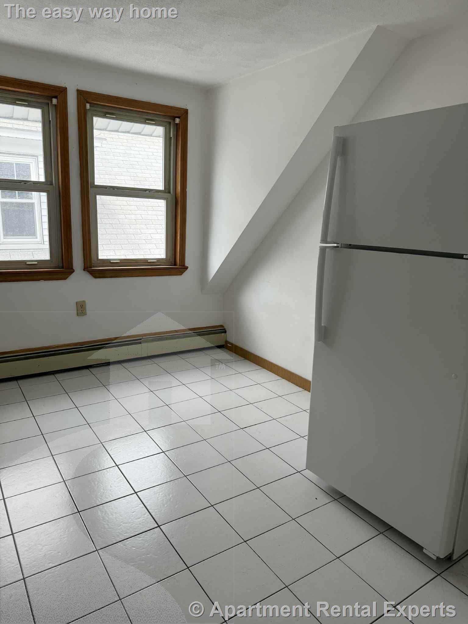 2 bed, 1 bath apartment for rent at 10 Windsor Rd Unit 3, Tufts — photo 9 of 19