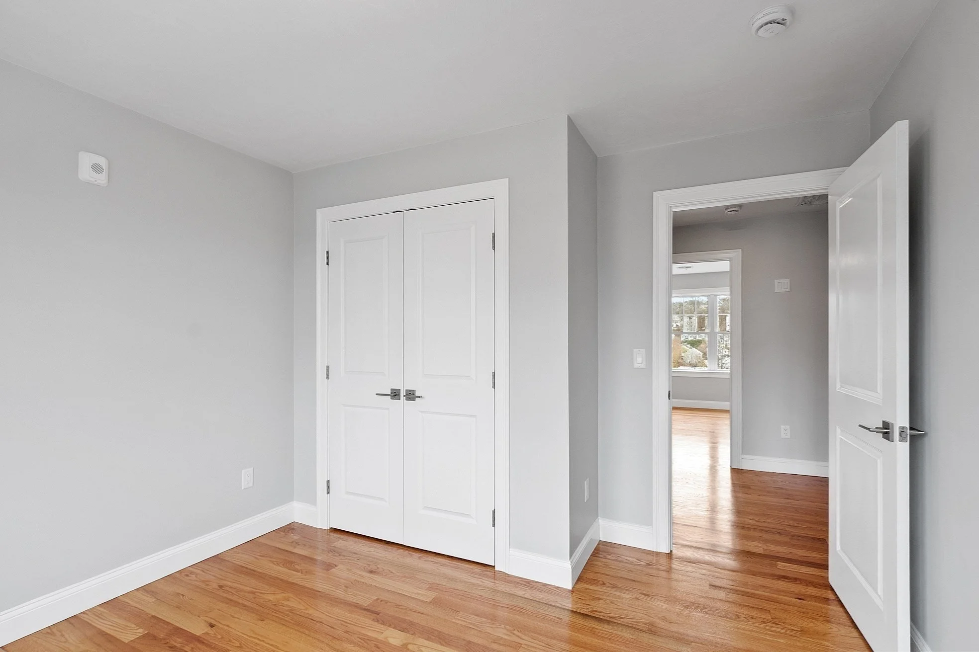 3 bed, 2 bath apartment for rent at 10 Windsor St Unit E, Worcester — photo 31 of 37