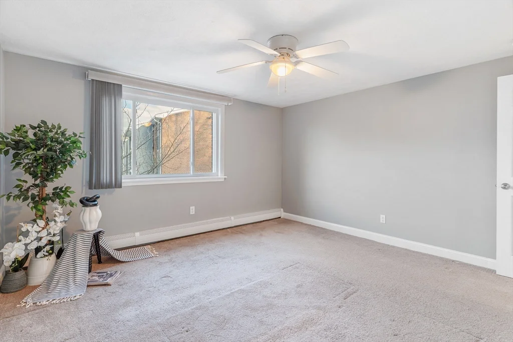 2 bed, 1 bath apartment for rent at 10 Woodcrest Unit 4, Weymouth — photo 22 of 33