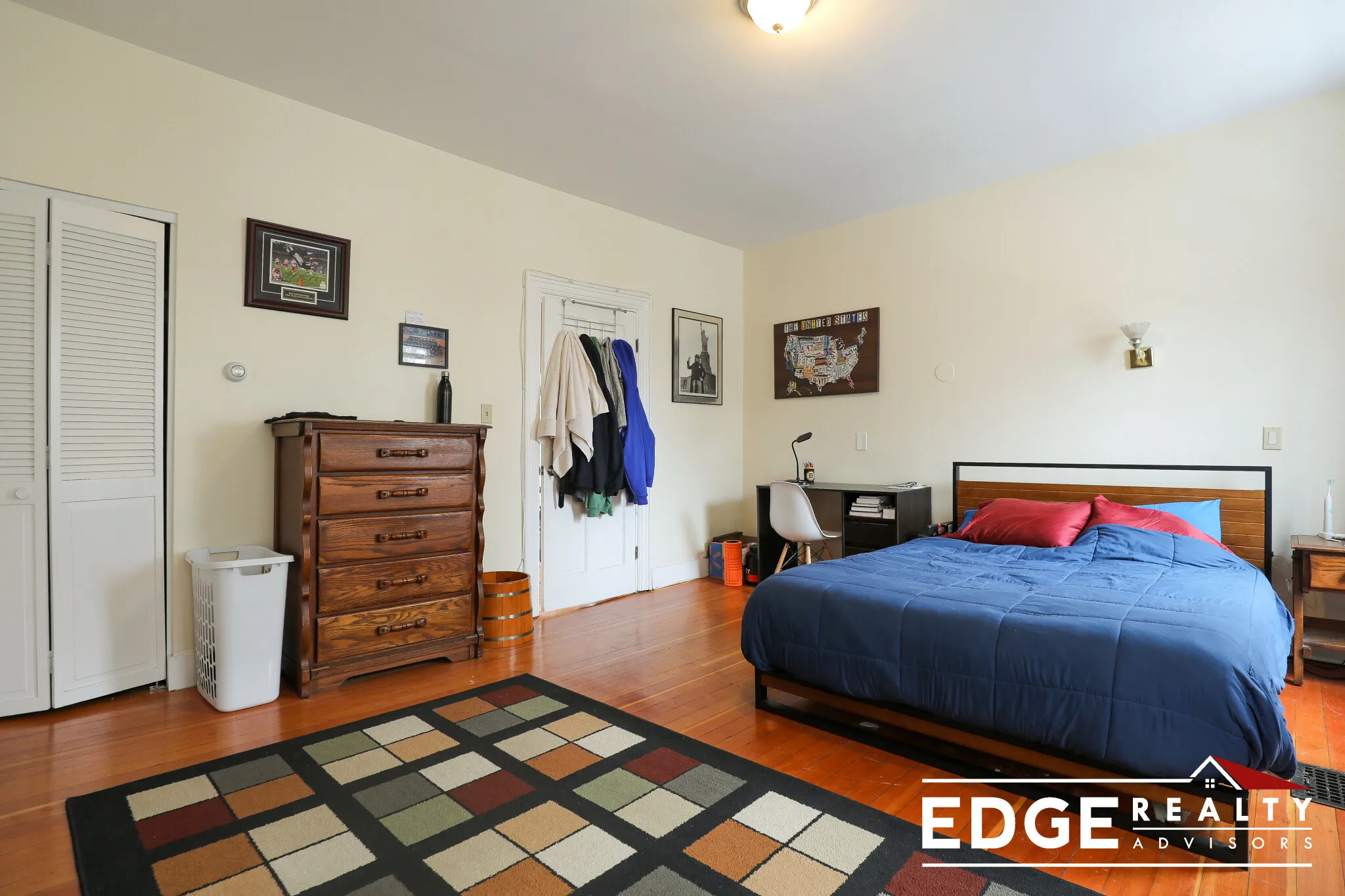 4 bed, 2 bath apartment for rent at 10 Woodmont St Unit 2, Brighton — photo 11 of 13