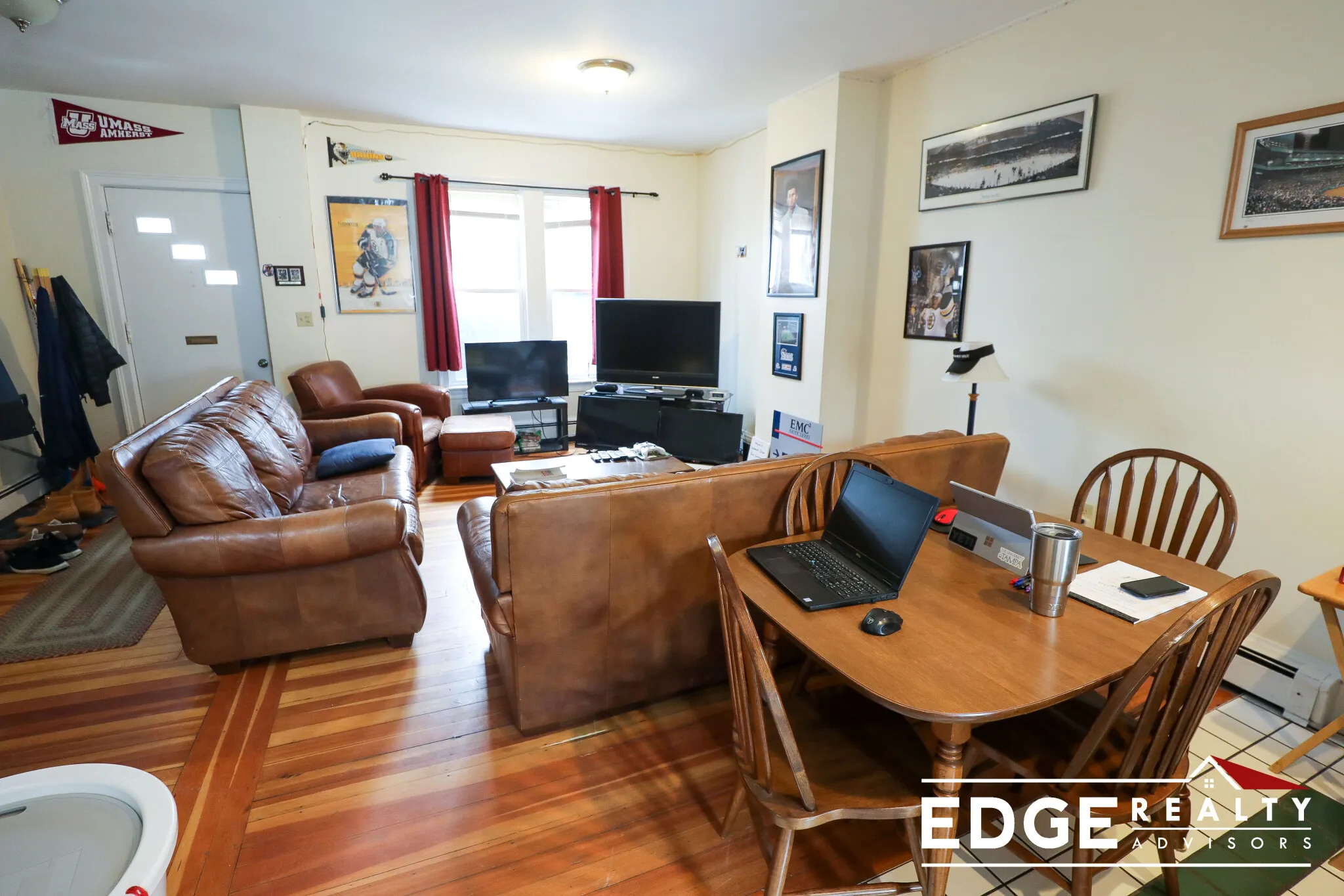 4 bed, 2 bath apartment for rent at 10 Woodmont St Unit 2, Brighton — photo 4 of 13