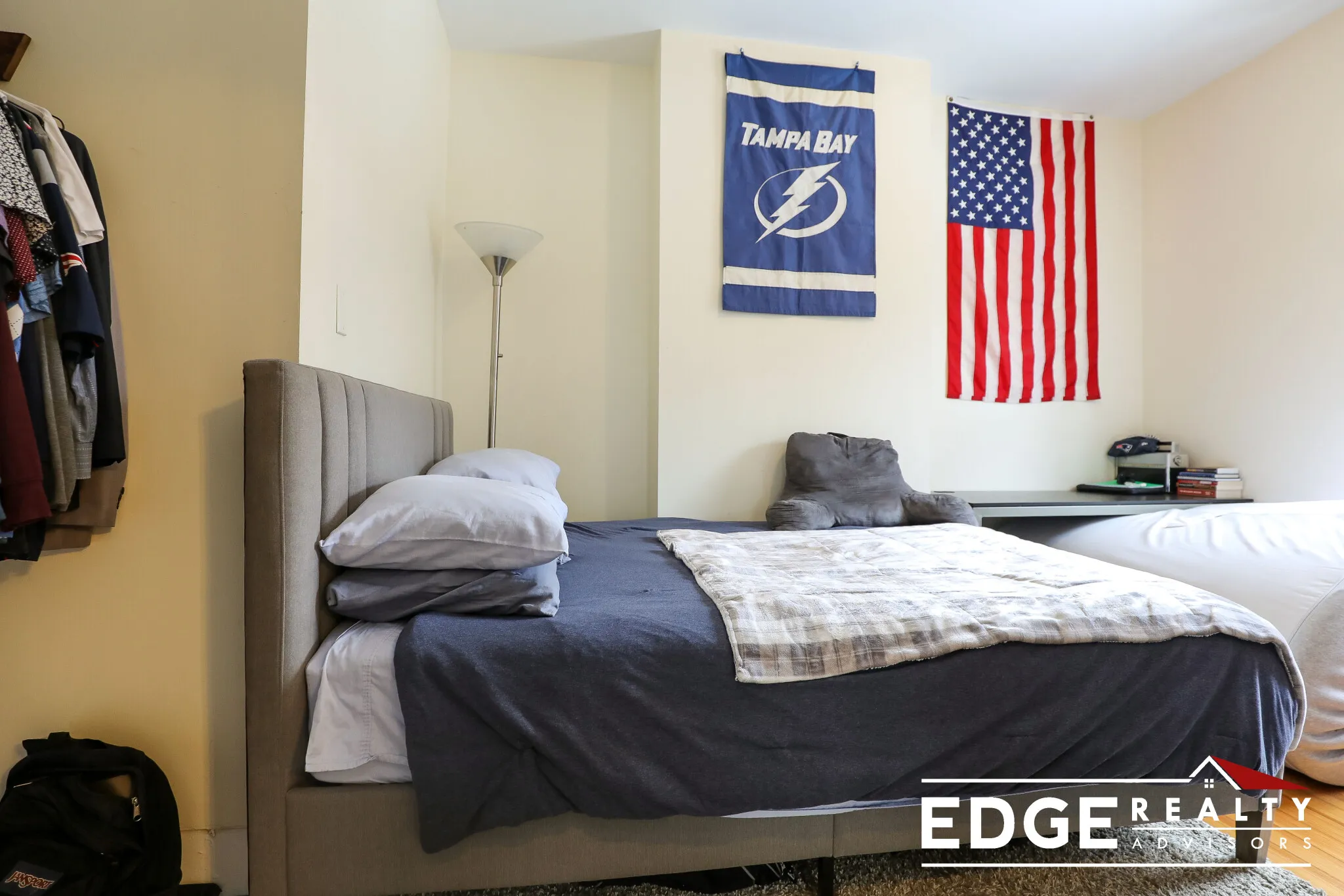 4 bed, 2 bath apartment for rent at 10 Woodmont St Unit 2, Brighton — photo 9 of 13