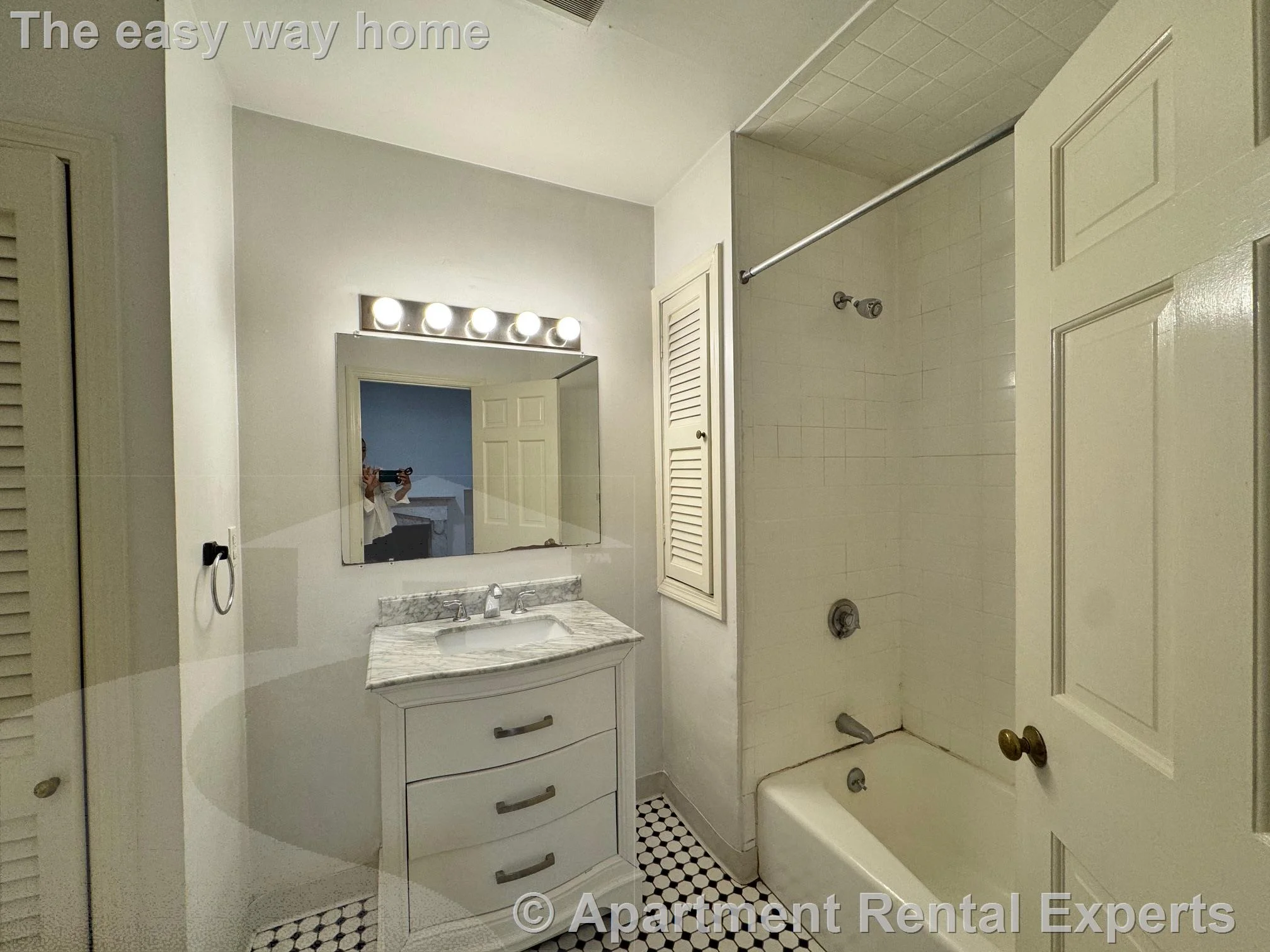 2 bed, 1 bath apartment for rent at 10 Yarmouth St Unit 1, Back Bay — photo 5 of 13