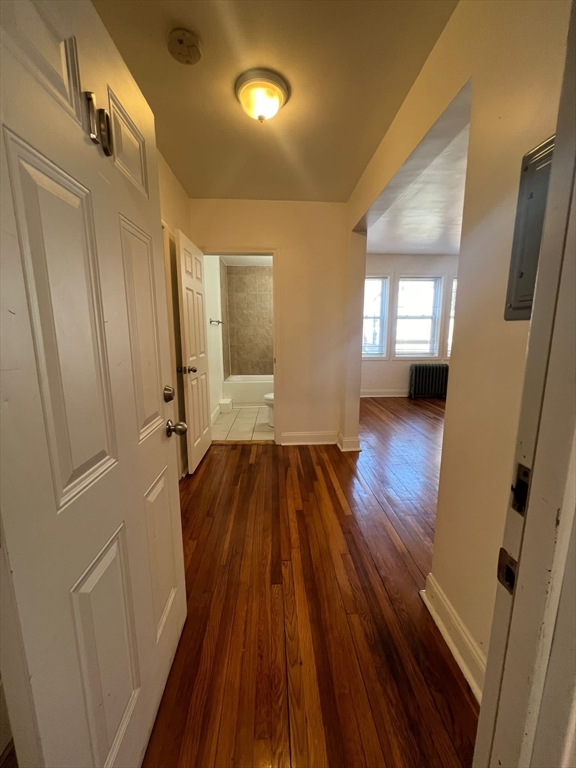 1 bed, 1 bath apartment for rent at 10 Yeamans St Unit 11, Revere — photo 2 of 9