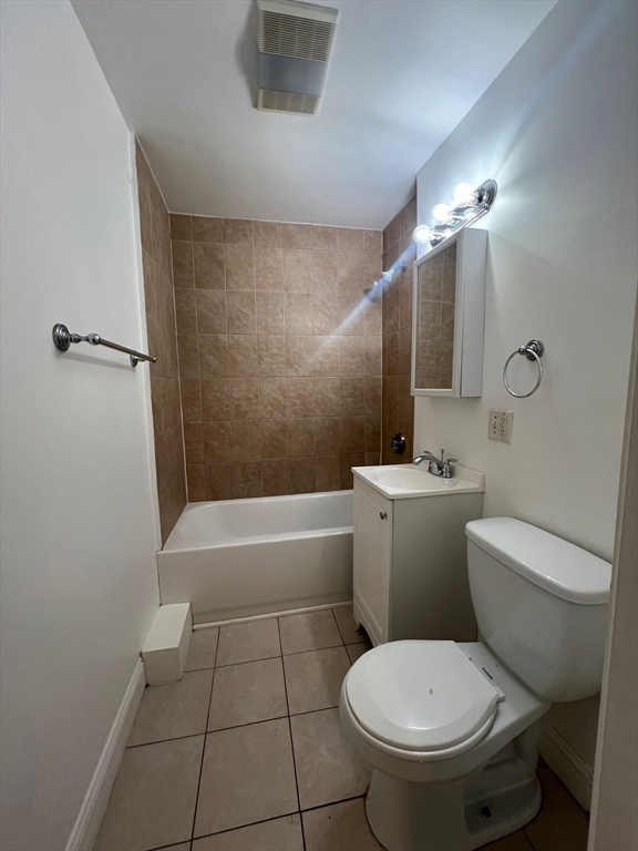 1 bed, 1 bath apartment for rent at 10 Yeamans St Unit 11, Revere — photo 7 of 9