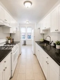 2 bed, 1 bath apartment for rent at 10 Yeamans St Unit 20, Revere — photo 2 of 8