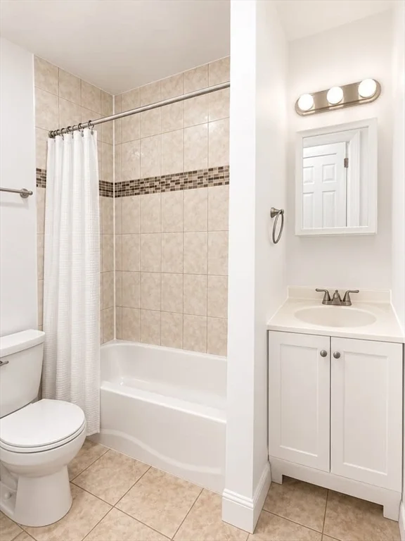 2 bed, 1 bath apartment for rent at 10 Yeamans St Unit 20, Revere — photo 8 of 8