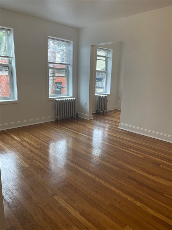 Studio bed, 1 bath apartment for rent at 10 Yeamans St Unit 22, Revere — photo 3 of 8
