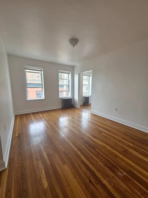 Studio bed, 1 bath apartment for rent at 10 Yeamans St Unit 7, Revere — photo 2 of 5