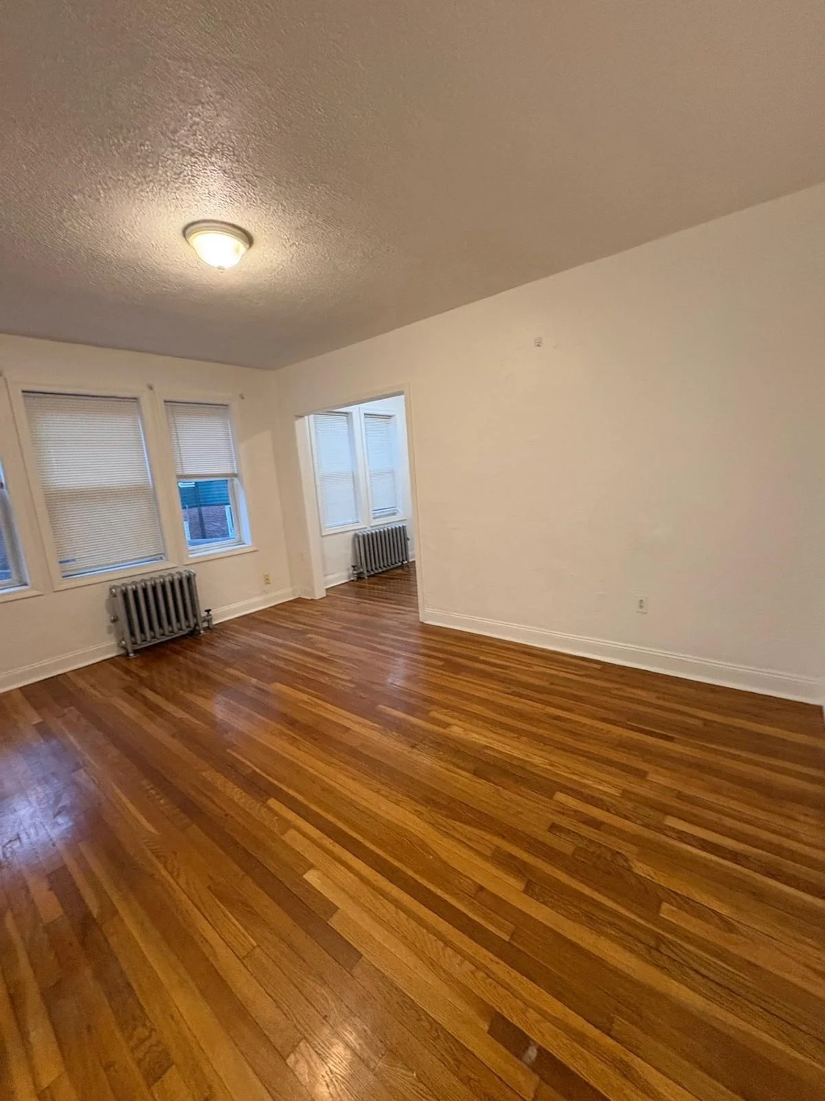 Studio bed, 1 bath apartment for rent at 10 Yeamans St Unit 8, Revere — photo 11 of 12