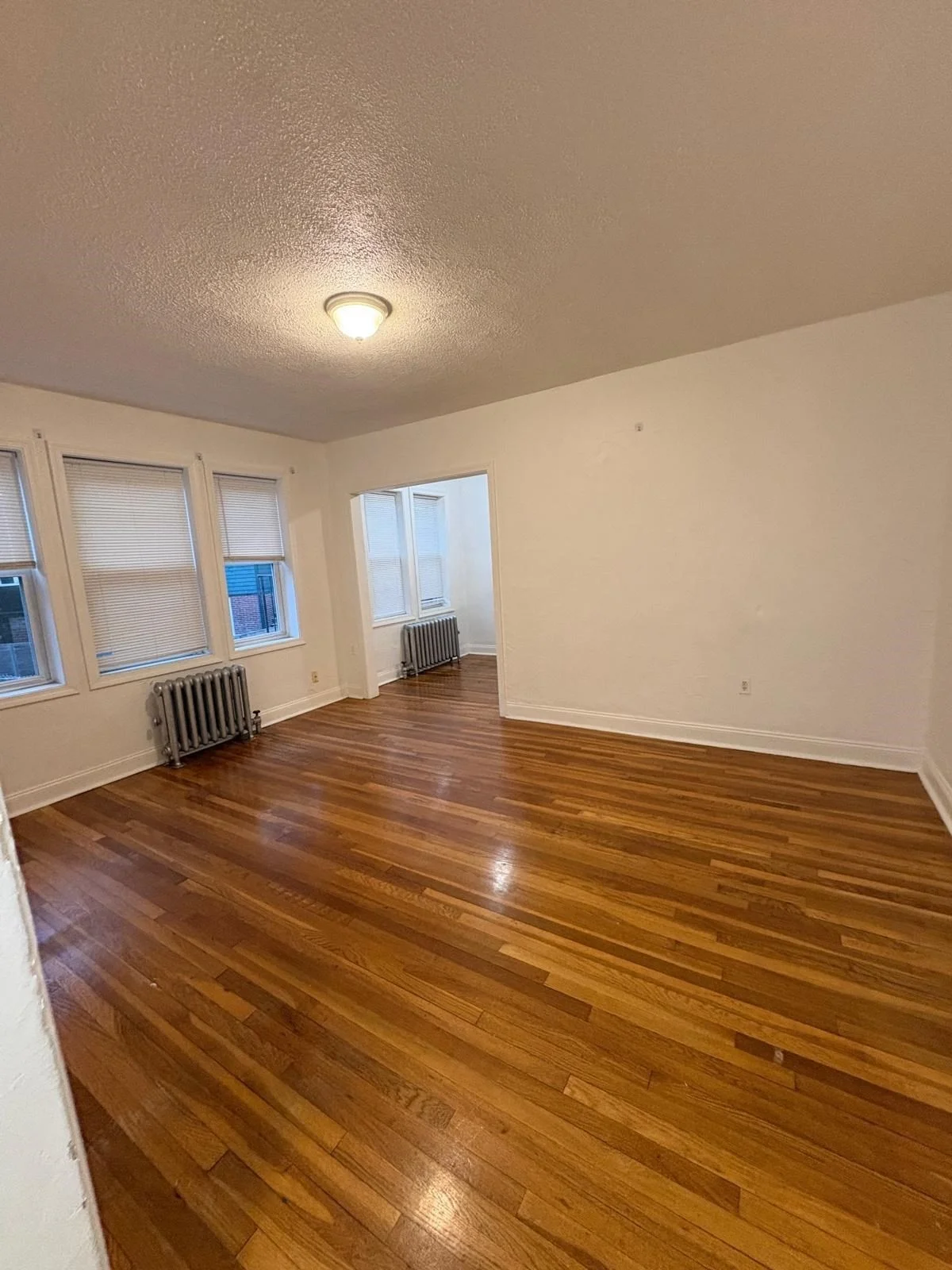 Studio bed, 1 bath apartment for rent at 10 Yeamans St Unit 8, Revere — photo 8 of 12