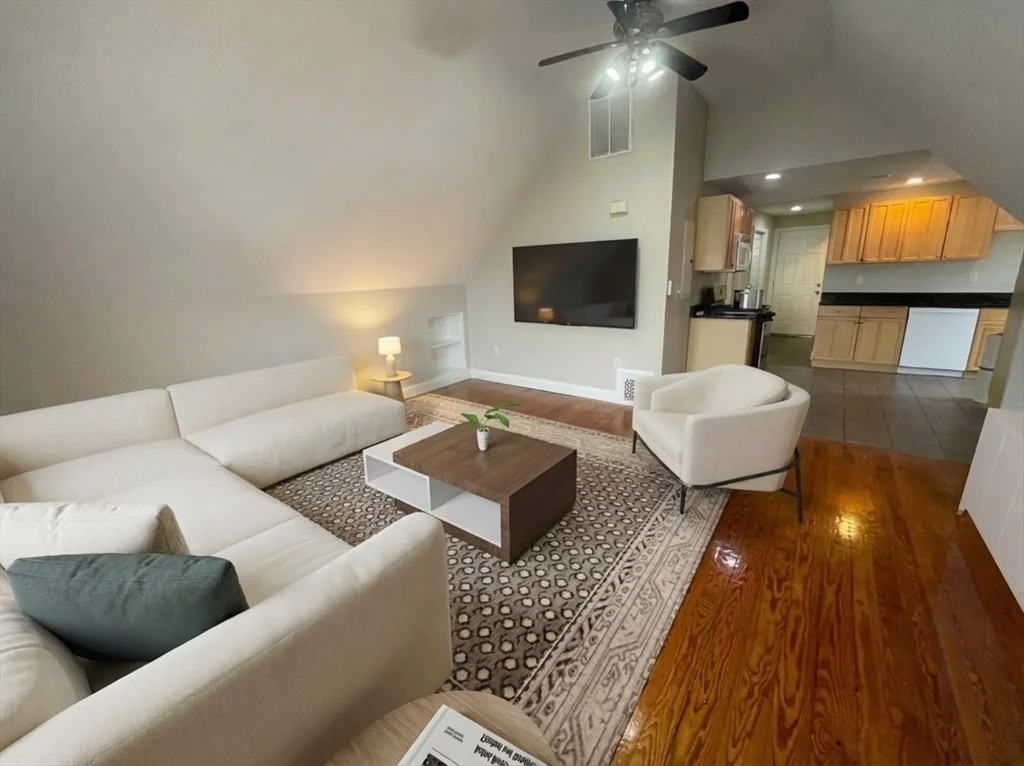 2 bed, 1 bath apartment for rent at 100-3 Lonsdale St Unit C, Dorchester — photo 1 of 7