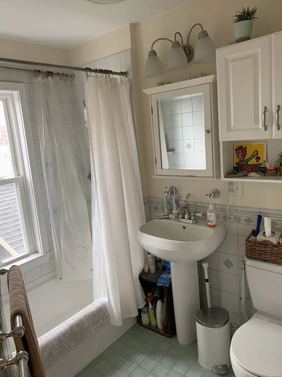 1 bed, 1 bath apartment for rent at 100-A Hampshire St Unit 4, The Port — photo 9 of 10