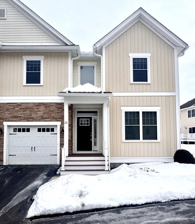 3 bed, 2 bath apartment for rent at 100 Baldwin Ave Unit 25, Woburn — photo 2 of 29