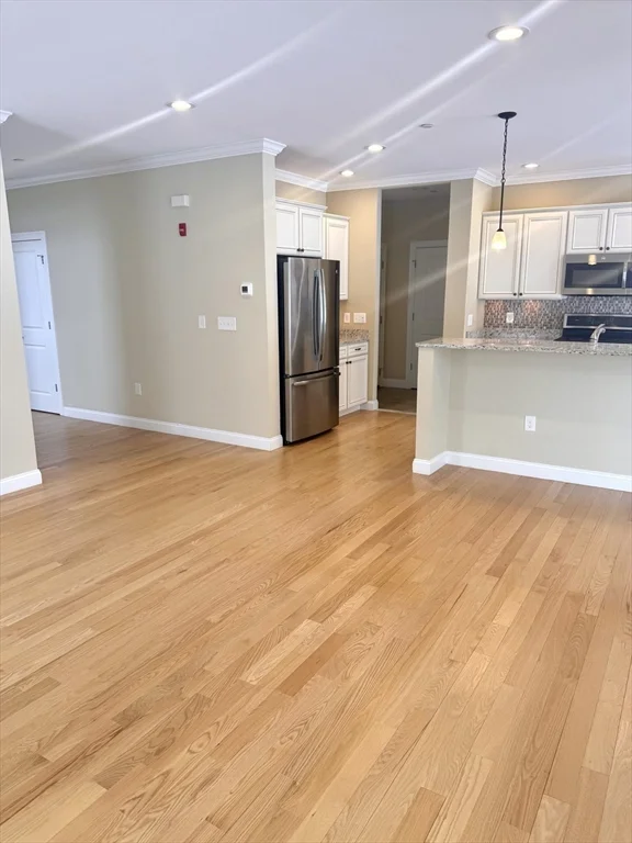 3 bed, 2 bath apartment for rent at 100 Baldwin Ave Unit 25, Woburn — photo 9 of 29