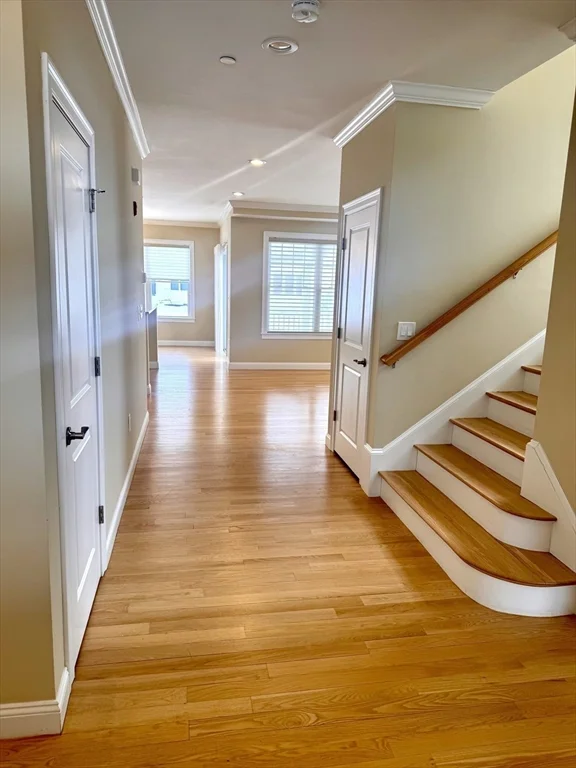 3 bed, 2 bath apartment for rent at 100 Baldwin Ave Unit 25, Woburn — photo 3 of 29