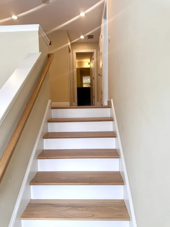 3 bed, 2 bath apartment for rent at 100 Baldwin Ave Unit 25, Woburn — photo 16 of 29