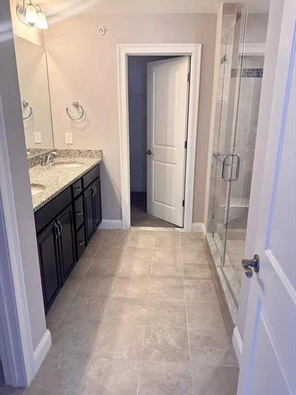 3 bed, 2 bath apartment for rent at 100 Baldwin Ave Unit 25, Woburn — photo 19 of 29