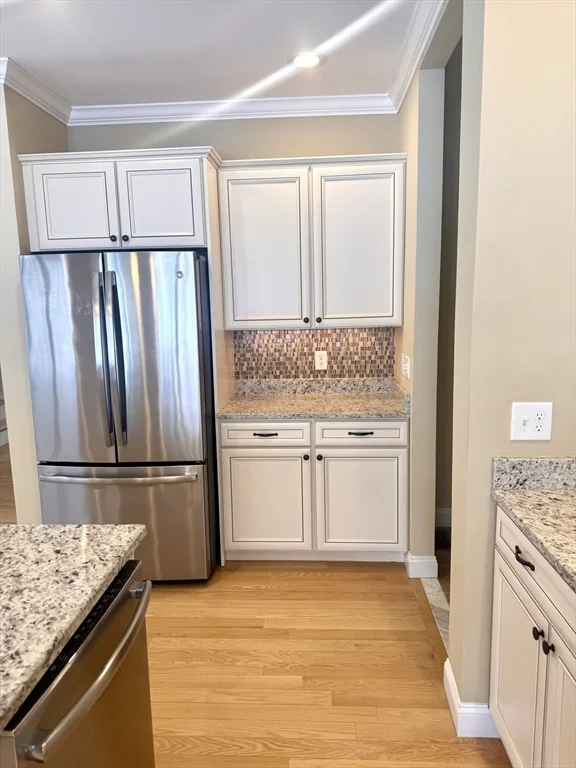 3 bed, 2 bath apartment for rent at 100 Baldwin Ave Unit 25, Woburn — photo 13 of 29