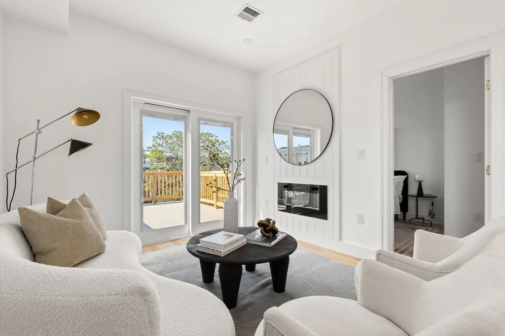 2 bed, 2 bath apartment for rent at 100 Bennington St Unit PH4A, East Boston — photo 16 of 41