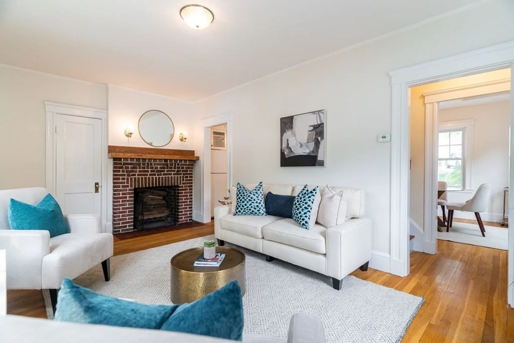 2 bed, 1.5 bath apartment for rent at 100 Bourne St Unit 100, Jamaica Plain — photo 4 of 27