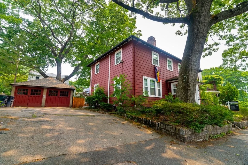 2 bed, 1.5 bath apartment for rent at 100 Bourne St Unit 100, Jamaica Plain — photo 24 of 27