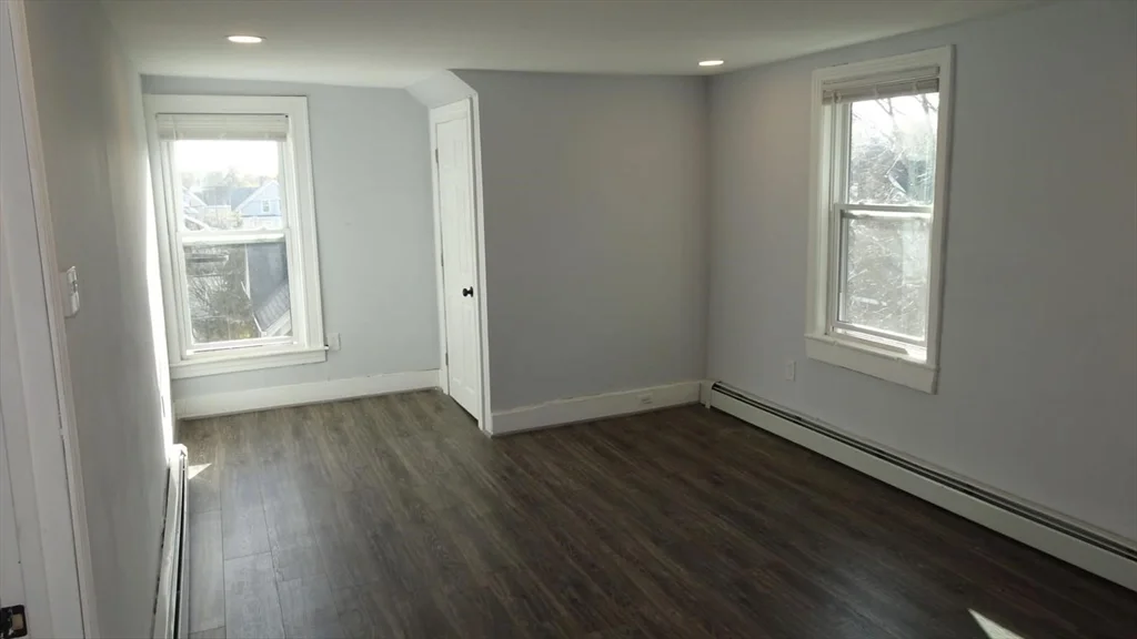 2 bed, 1 bath apartment for rent at 100 Broad St Unit 3, North Attleboro — photo 4 of 15