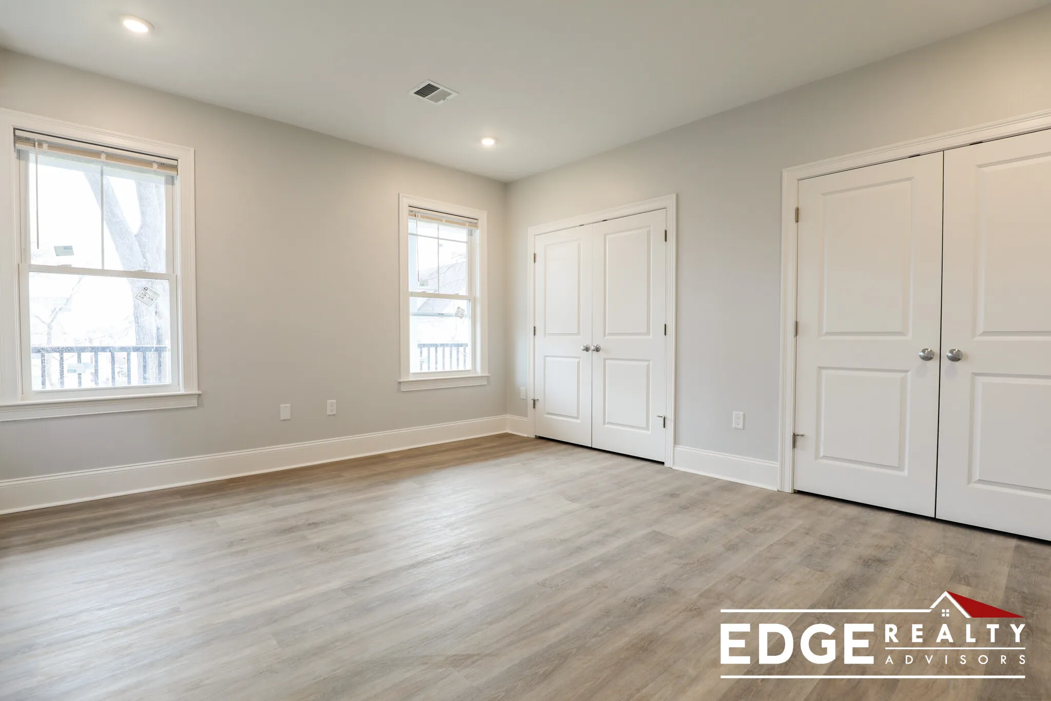 5 bed, 4+ bath apartment for rent at 100 Brooks St Unit 1, Brighton — photo 9 of 13