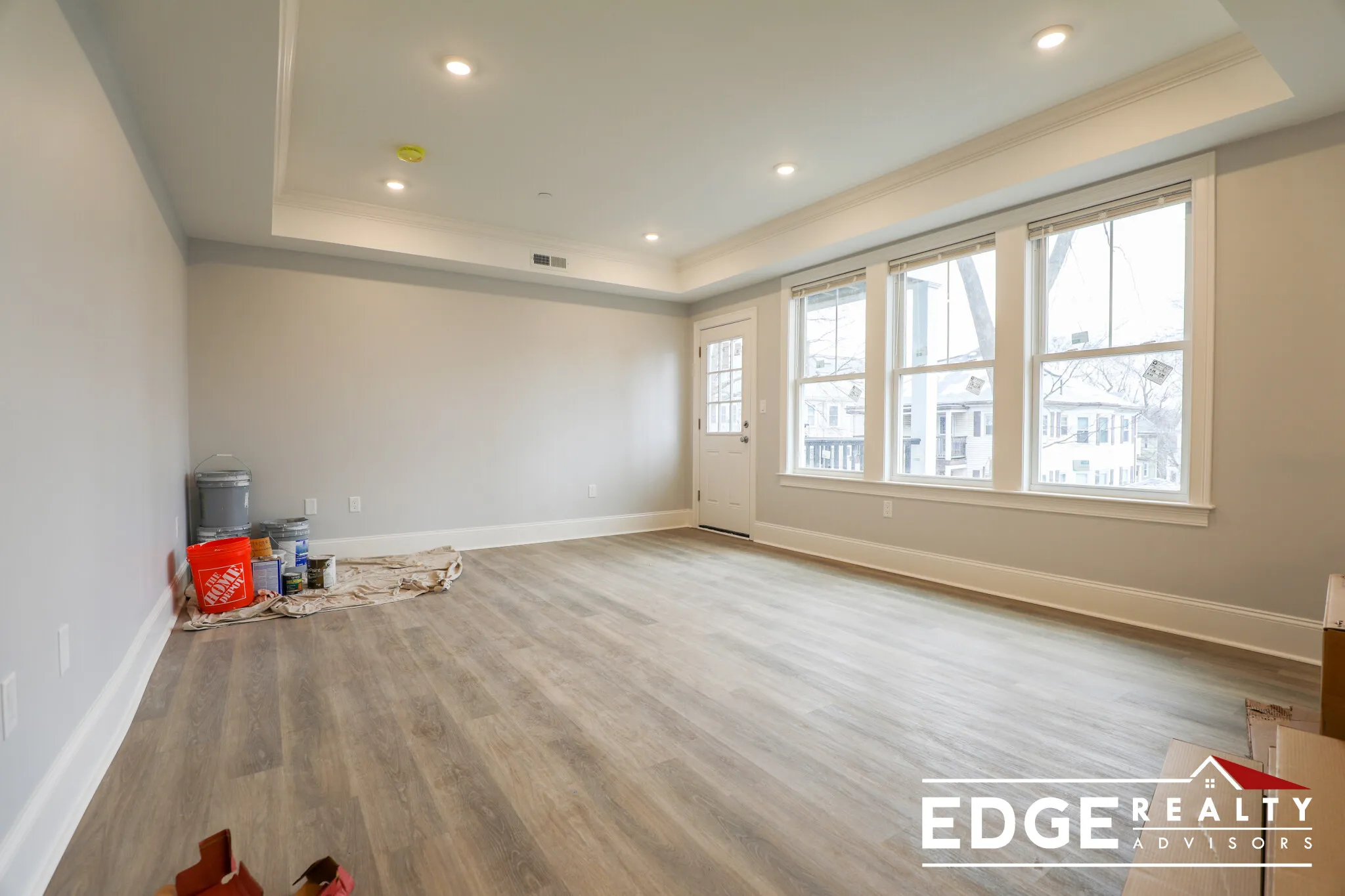 5 bed, 4+ bath apartment for rent at 100 Brooks St Unit 1, Brighton — photo 3 of 13