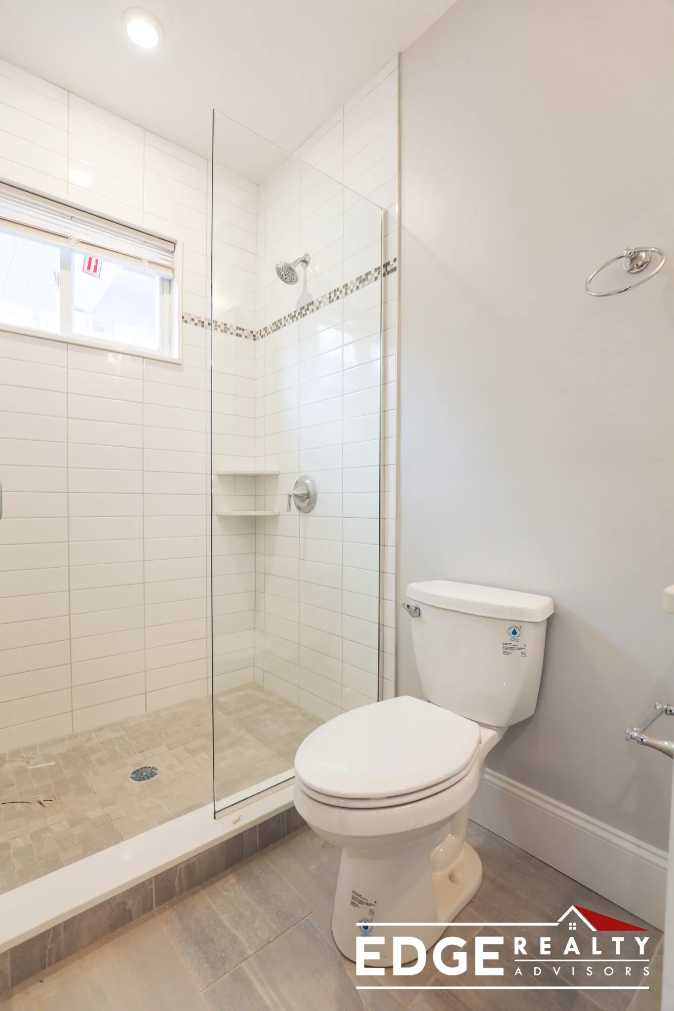 5 bed, 4+ bath apartment for rent at 100 Brooks St Unit 1, Brighton — photo 5 of 13
