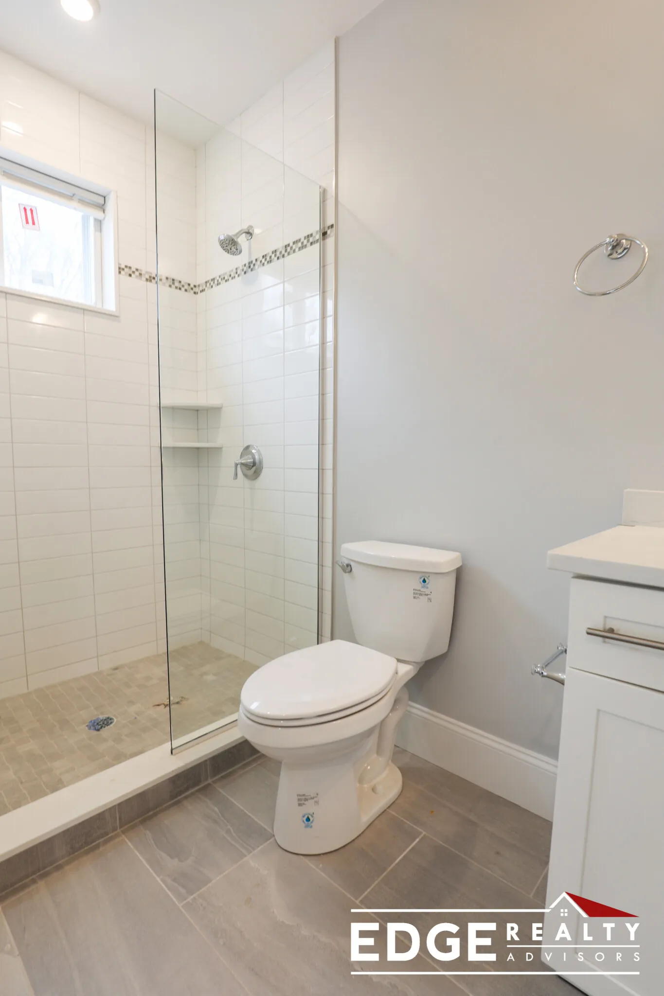 3 bed, 2 bath apartment for rent at 100 Brooks St Unit 2, Brighton — photo 7 of 10