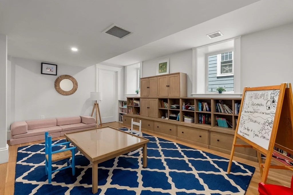 3 bed, 3 bath apartment for rent at 100 Browne St Unit 1, Coolidge Corner — photo 26 of 35