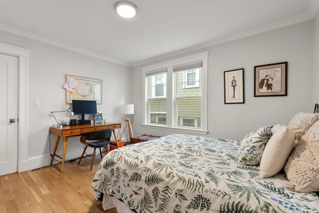 3 bed, 3 bath apartment for rent at 100 Browne St Unit 1, Coolidge Corner — photo 21 of 35
