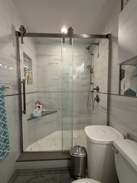 3 bed, 1 bath apartment for rent at 100 Captains Row Unit 307, Chelsea — photo 14 of 32