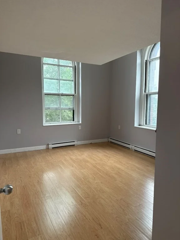 2 bed, 1 bath apartment for rent at 100 Captains Row Unit 203, Chelsea — photo 4 of 12