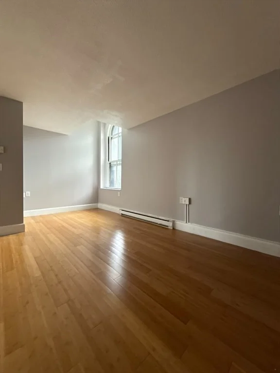 2 bed, 1 bath apartment for rent at 100 Captains Row Unit 203, Chelsea — photo 7 of 12