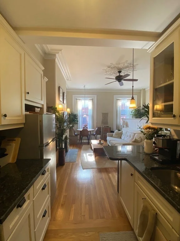 Studio bed, 1 bath apartment for rent at 100 Charles St Unit 1, Beacon Hill — photo 9 of 14