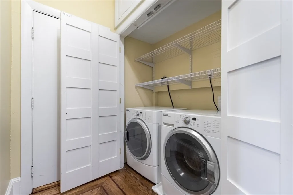 2 bed, 1 bath apartment for rent at 100 Charles St Unit 3B, Beacon Hill — photo 6 of 9