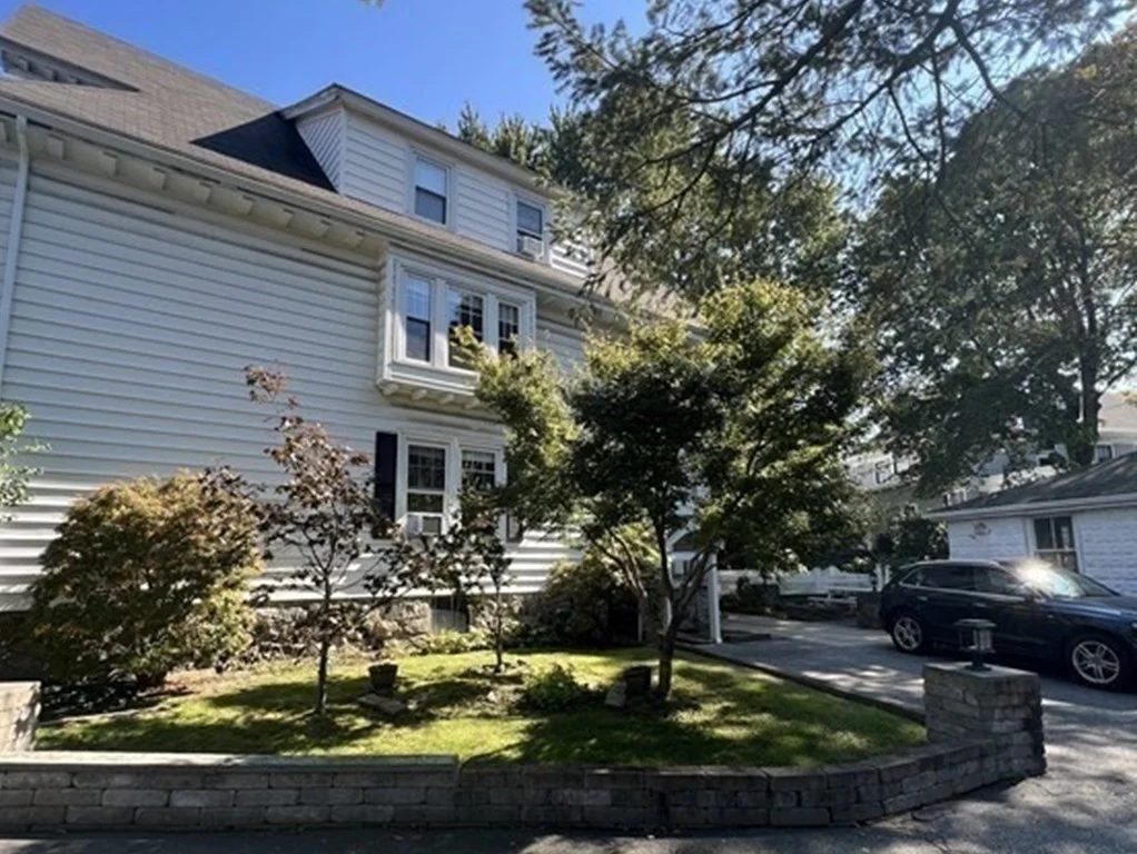4 bed, 1 bath apartment for rent at 100 Church St Unit 2, Winchester — photo 23 of 32