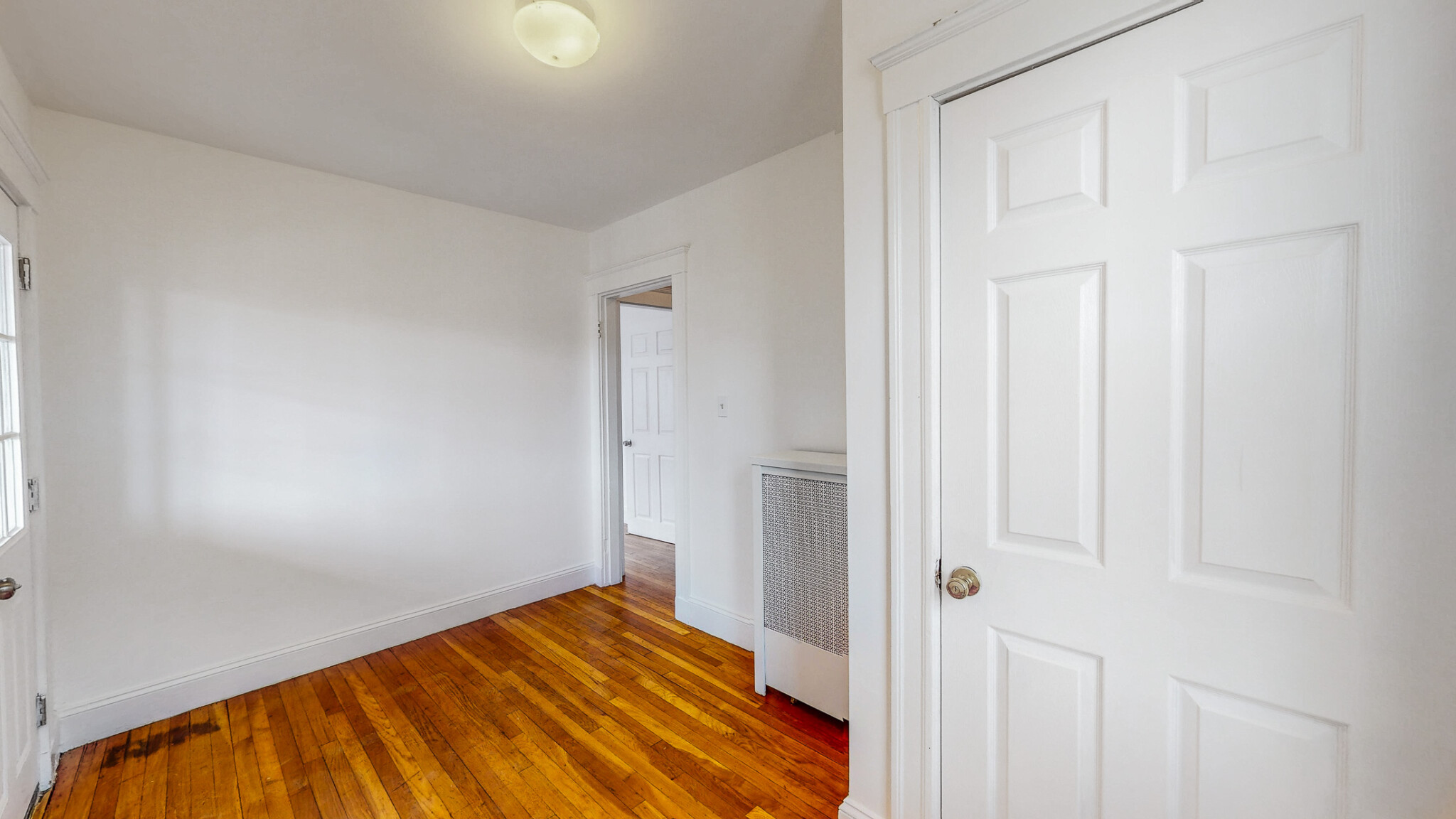 4 bed, 1 bath apartment for rent at 100 Colborne Rd, Brighton — photo 15 of 21