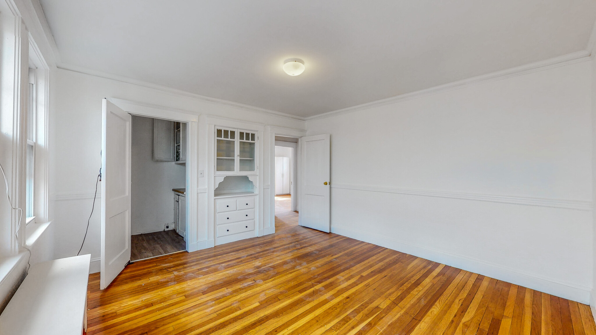 4 bed, 1 bath apartment for rent at 100 Colborne Rd, Brighton — photo 7 of 21