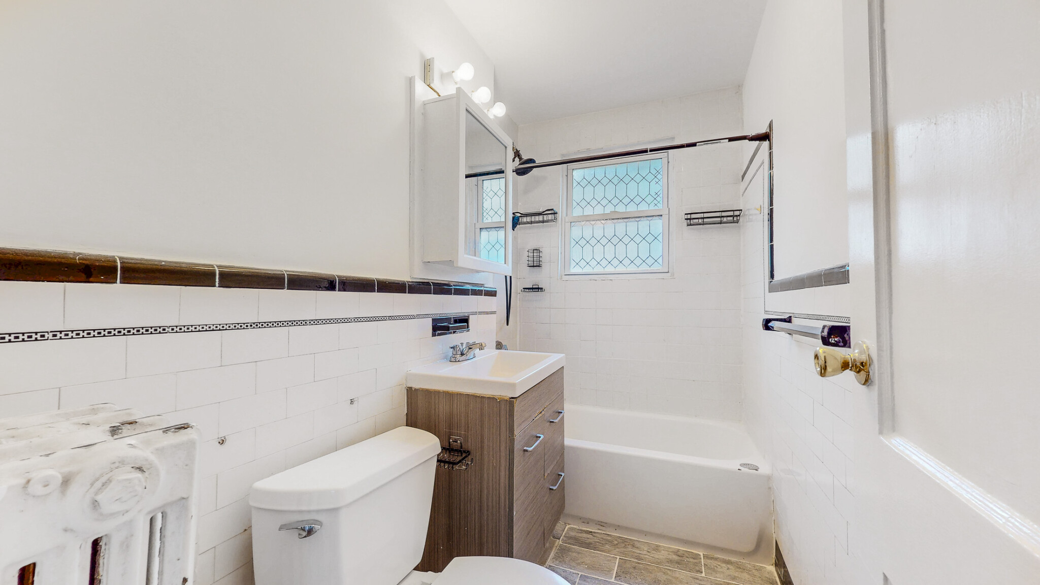 4 bed, 1 bath apartment for rent at 100 Colborne Rd Unit 2, Brighton — photo 8 of 21