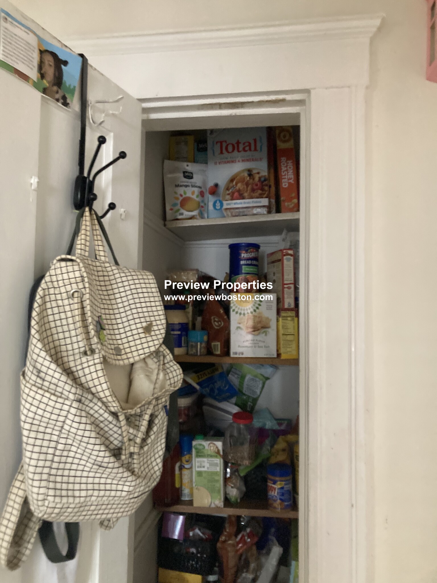 3 bed, 1 bath apartment for rent at 100 Colborne Unit N/A, Brighton — photo 4 of 26