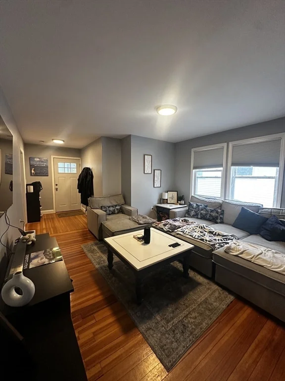 3 bed, 1 bath apartment for rent at 100 Colby Rd Unit 100, Quincy — photo 9 of 18