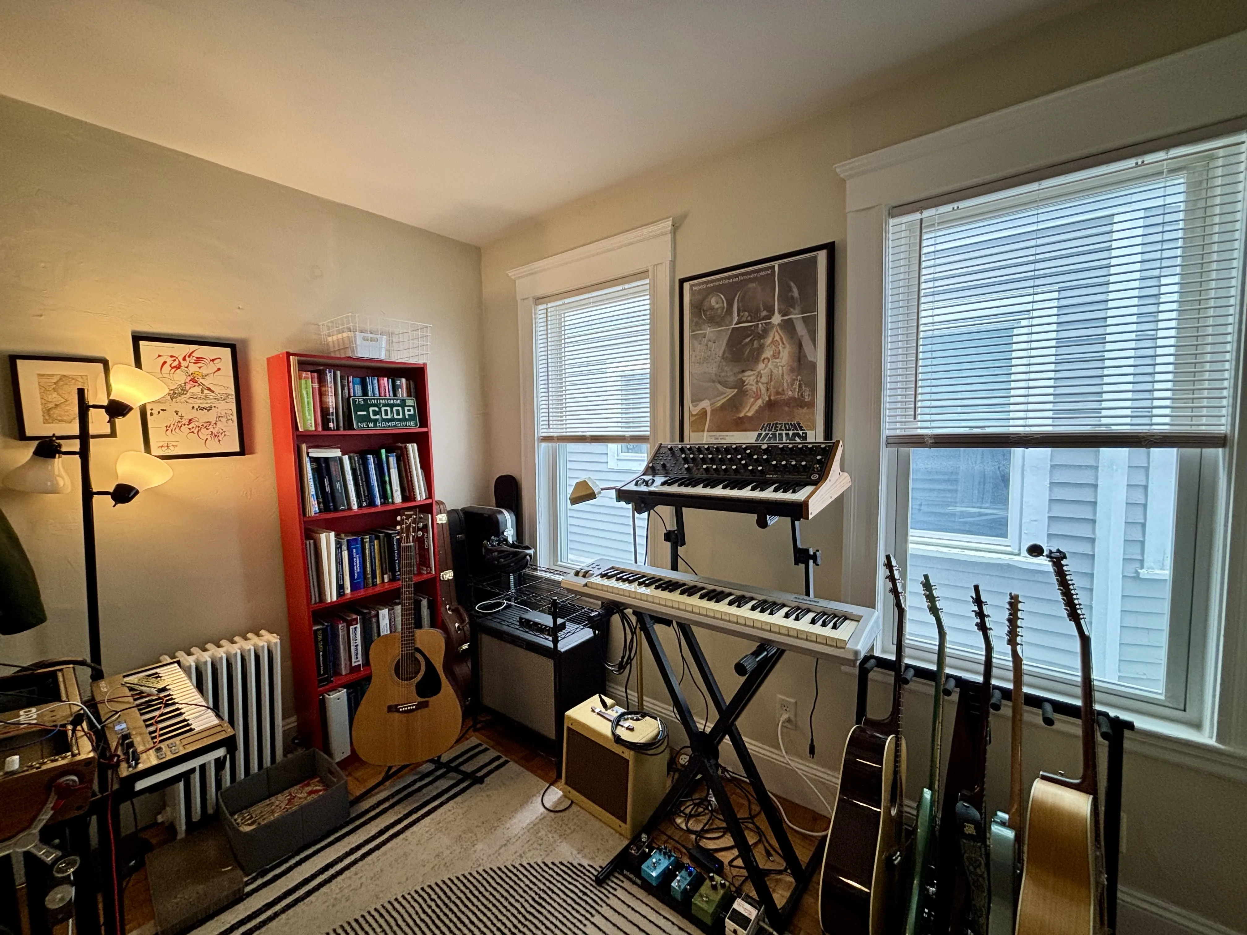 2 bed, 1 bath apartment for rent at 100 Conwell Ave Unit 2, West Somerville — photo 8 of 12