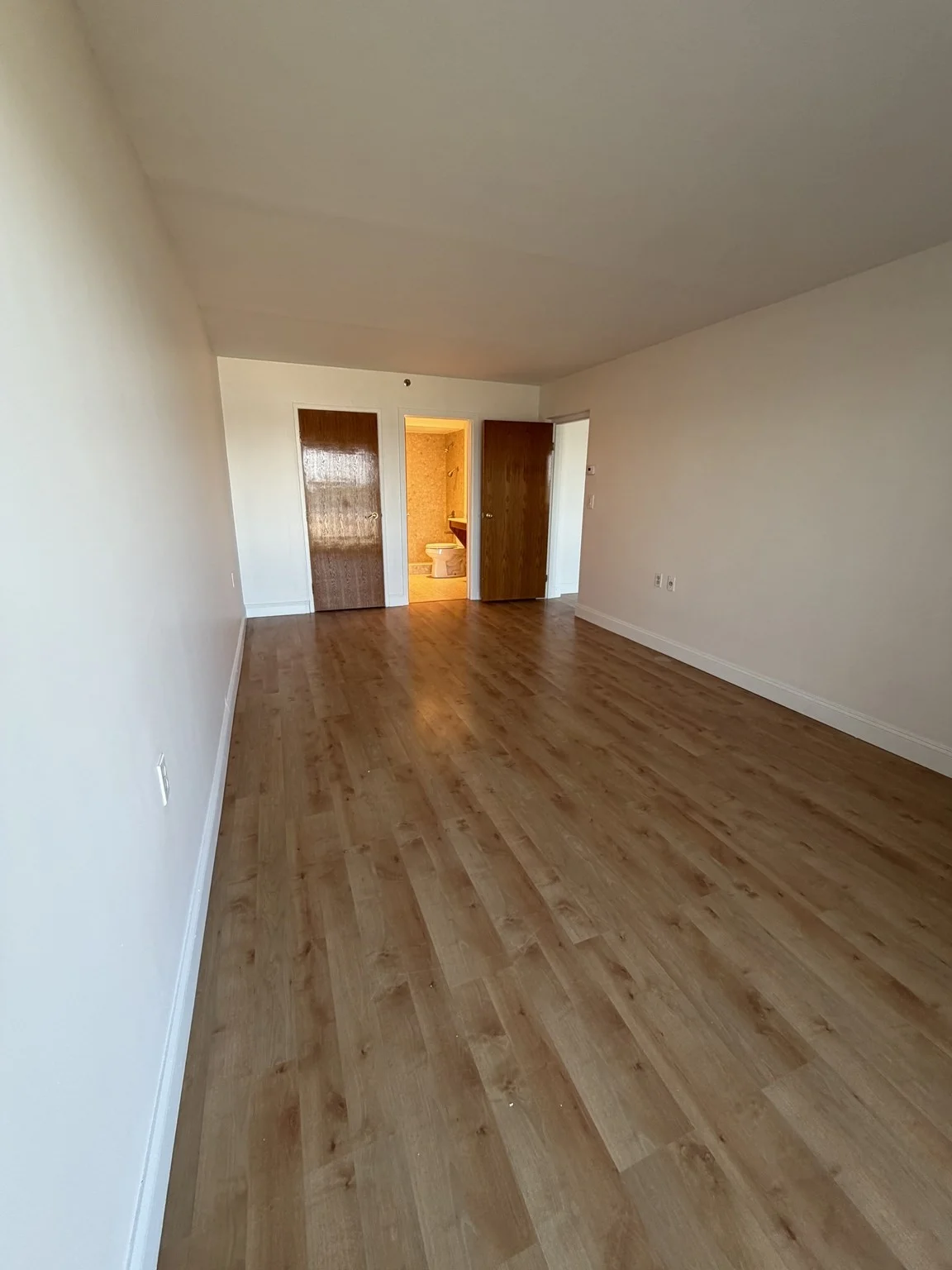 2 bed, 2 bath apartment for rent at 100 Cove Way Unit 405, Quincy — photo 10 of 12