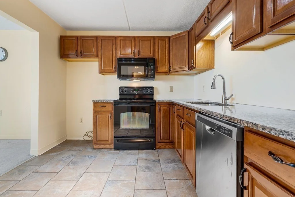2 bed, 2 bath apartment for rent at 100 Cove Way Unit 408, Quincy — photo 7 of 28