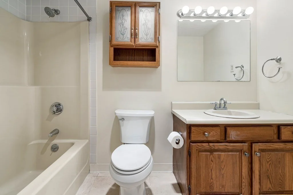 2 bed, 2 bath apartment for rent at 100 Cove Way Unit 408, Quincy — photo 13 of 28