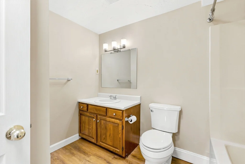 2 bed, 2 bath apartment for rent at 100 Cove Way Unit 409, Quincy — photo 19 of 23