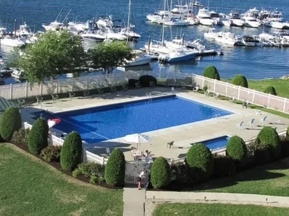 2 bed, 2 bath apartment for rent at 100 Cove Way Unit 501, Quincy — photo 10 of 11